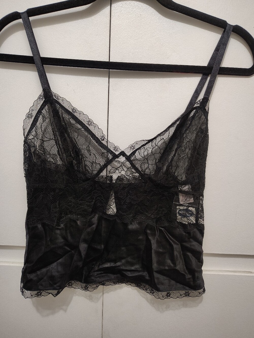 VTG 100% Silk Camisole Top Black Lace Lingerie Keyhole Back XS New